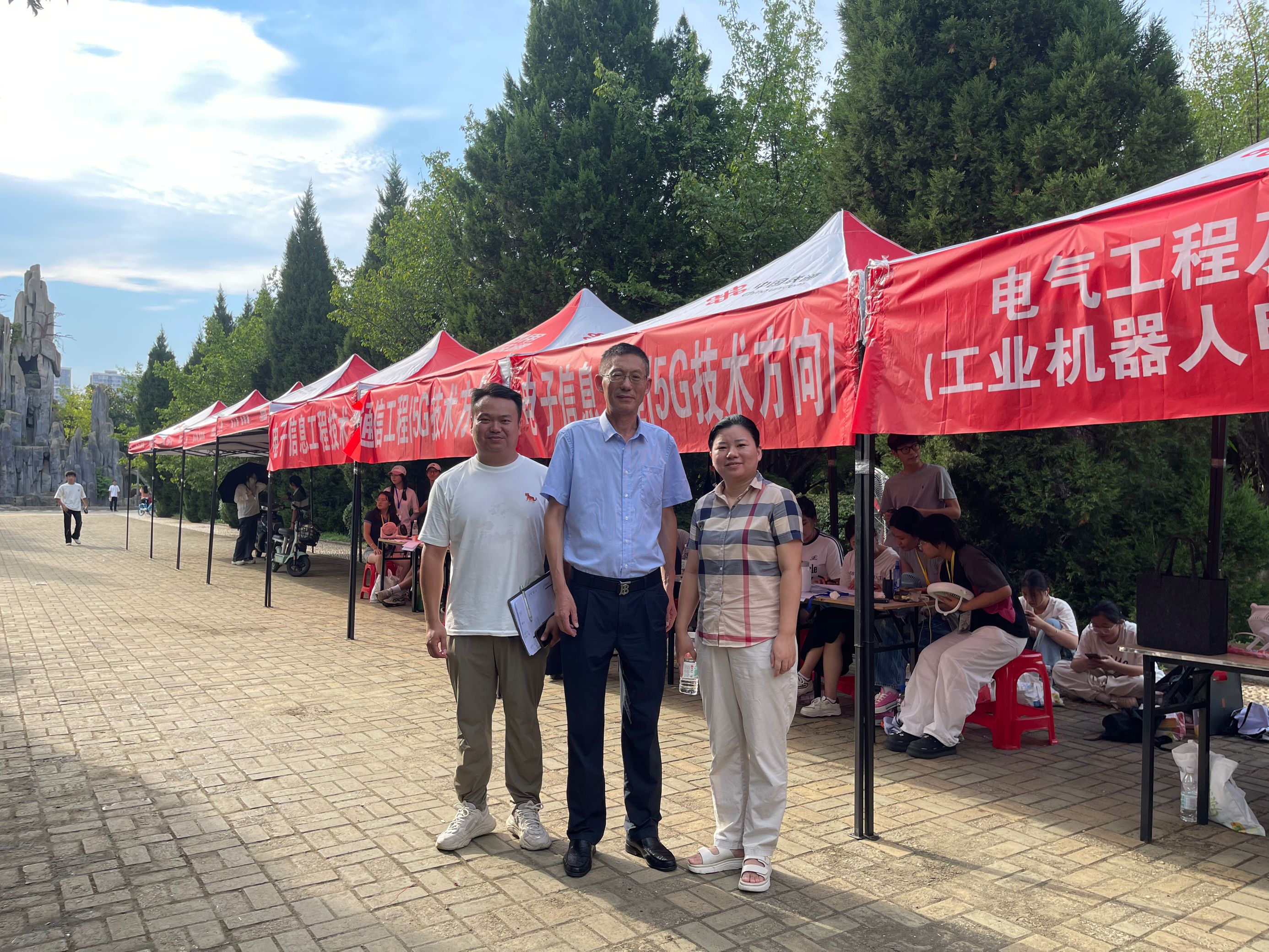 迎新特辑|欢迎你，2025级新同学！   